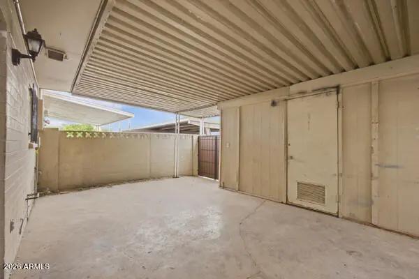 Real Estate Picture 30