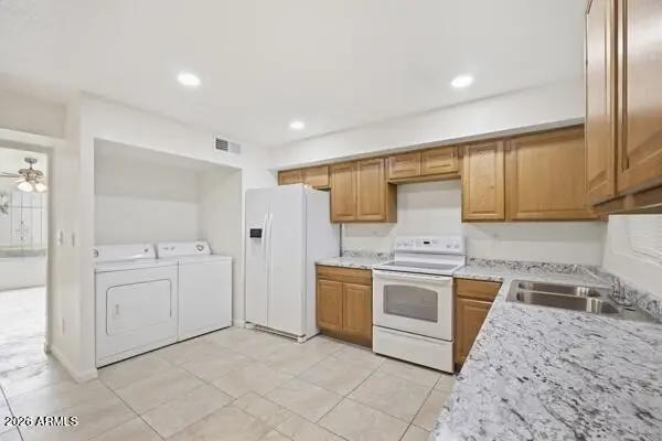Real Estate Picture 10