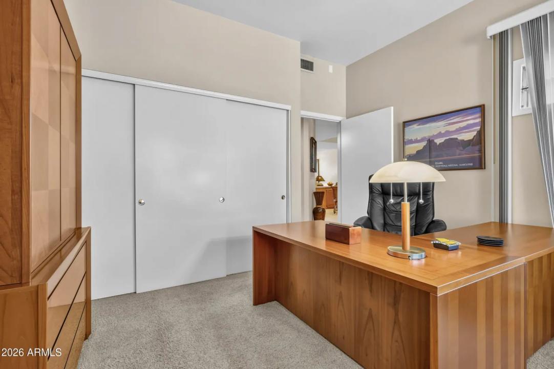 Real Estate Picture 25