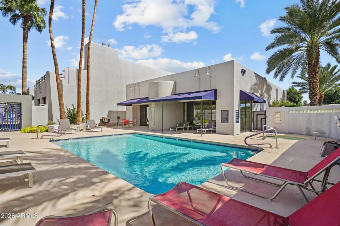 Real Estate Picture 39