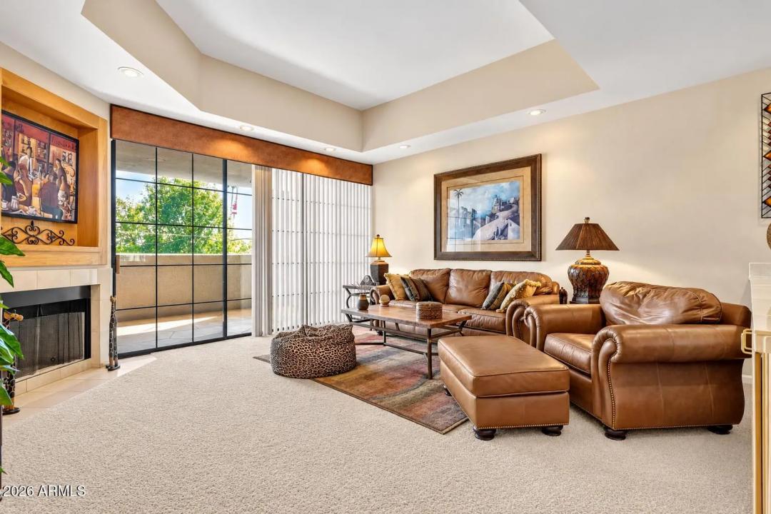 Real Estate Picture 7
