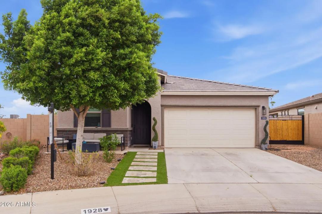 1928 S 82nd Circle Mesa AZ 85209