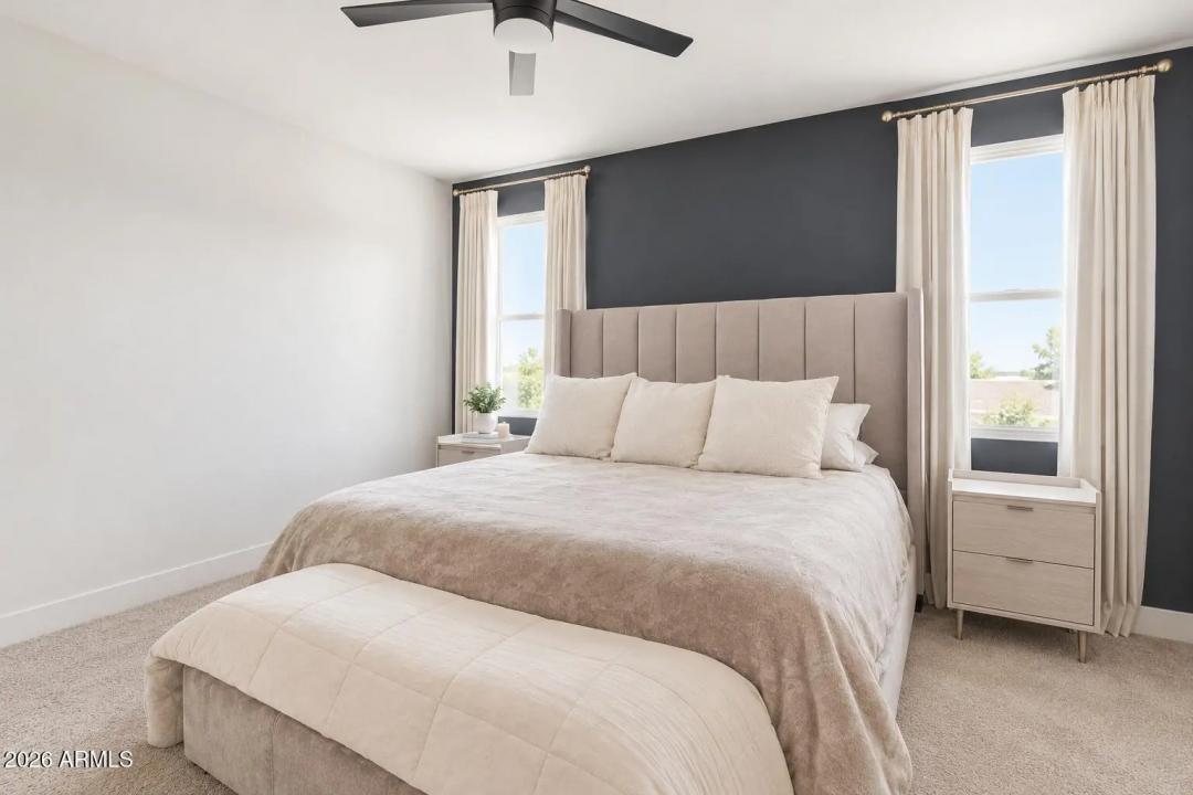 Real Estate Picture 12