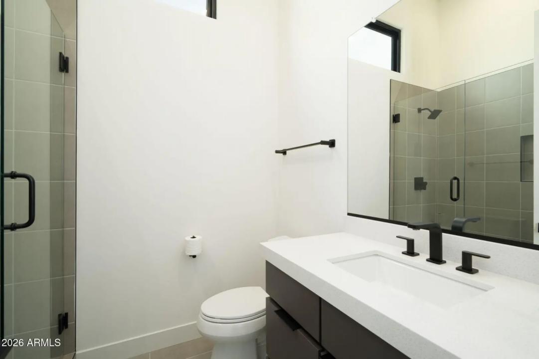 Real Estate Picture 20