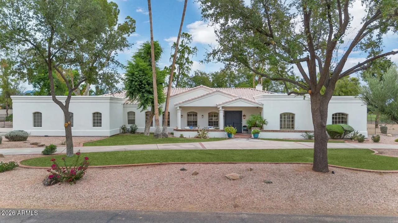 Real Estate Picture 1