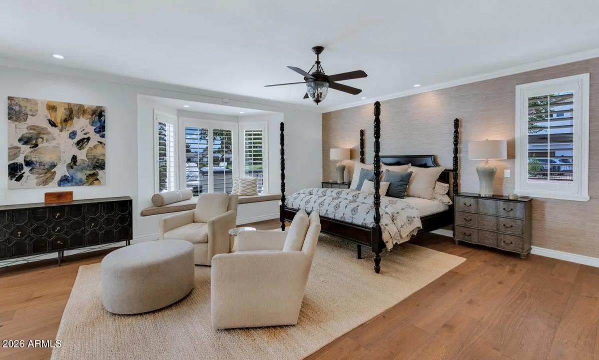 Real Estate Picture 23