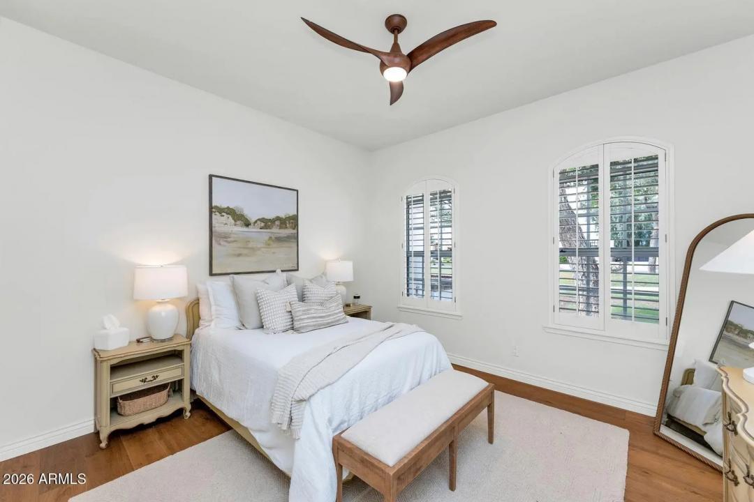 Real Estate Picture 29