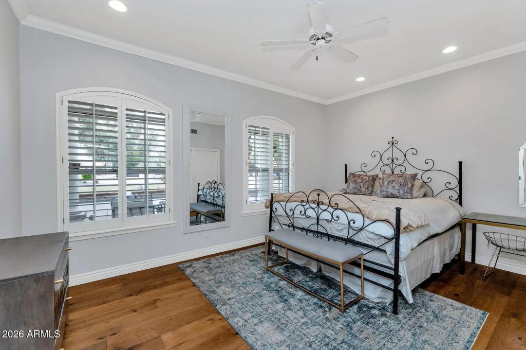 Real Estate Picture 34
