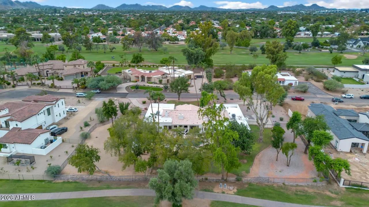 Real Estate Picture 52