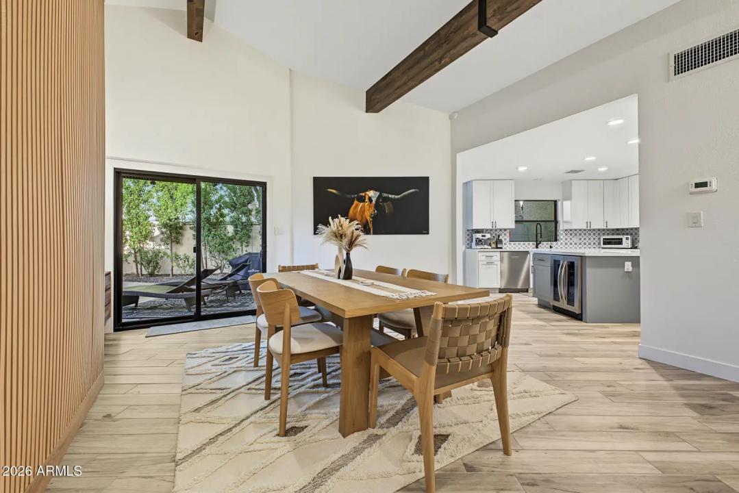 Real Estate Picture 10
