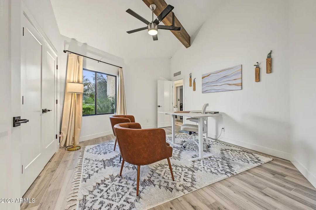 Real Estate Picture 26