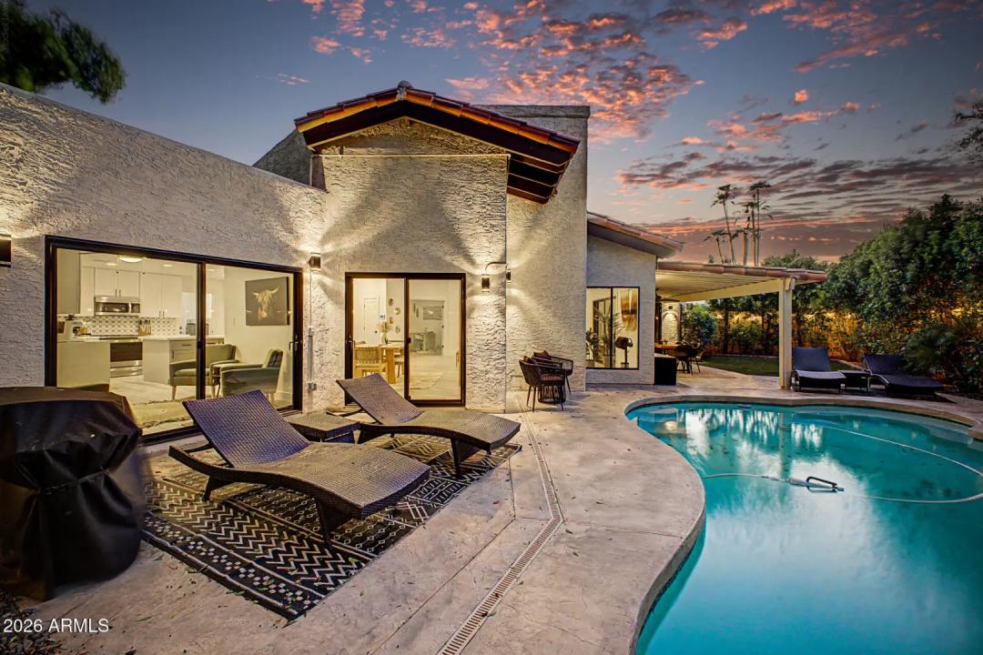 Real Estate Picture 30