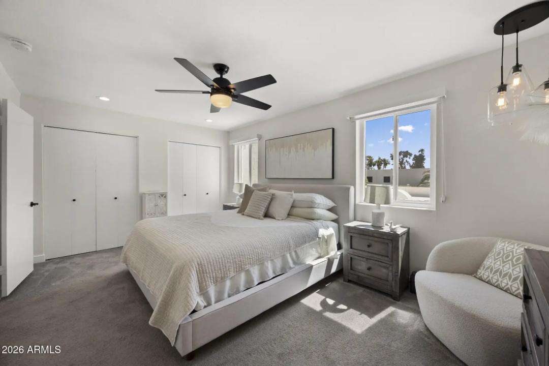 Real Estate Picture 19