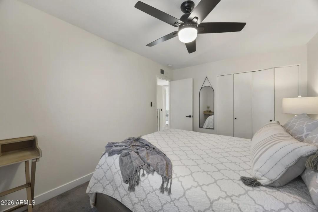 Real Estate Picture 22