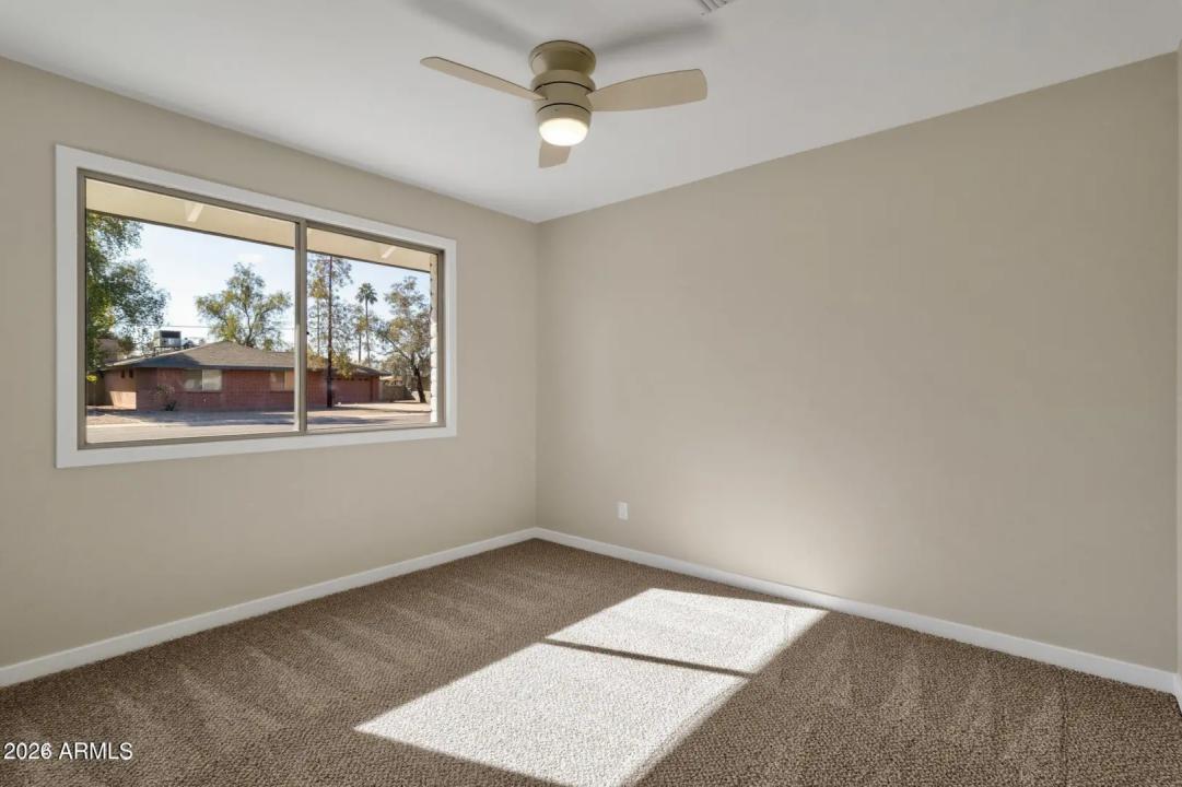 Real Estate Picture 19