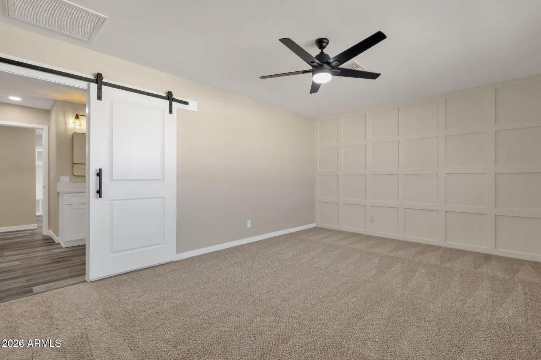 Real Estate Picture 25