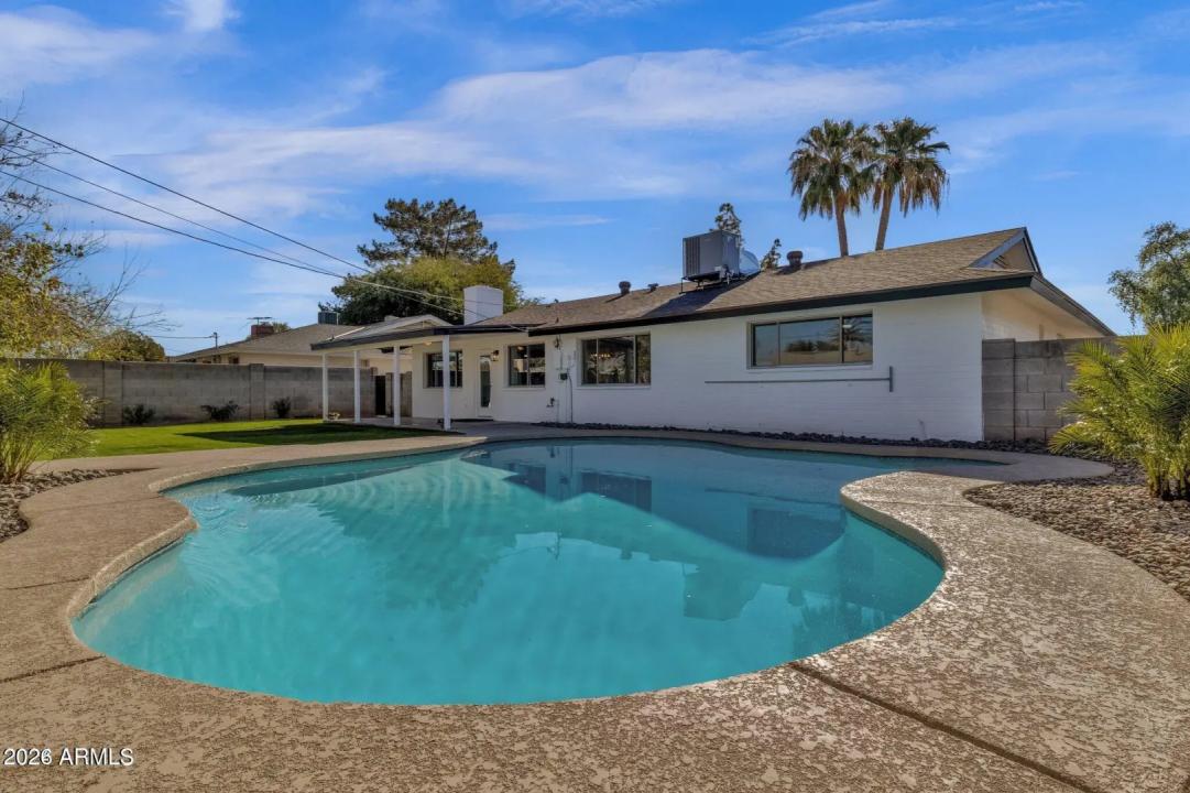 Real Estate Picture 35
