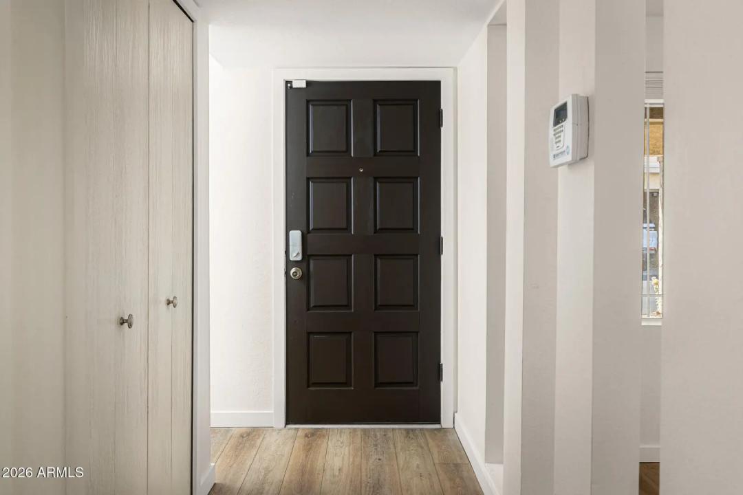 Real Estate Picture 5
