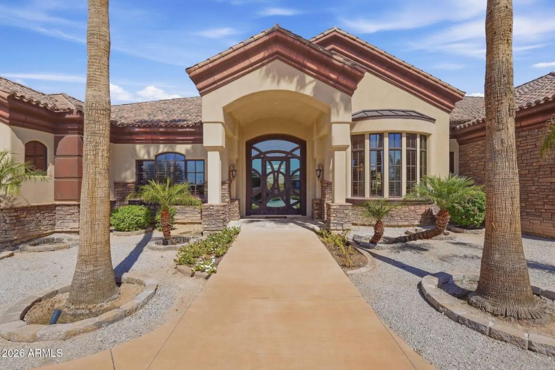 Real Estate Picture 2