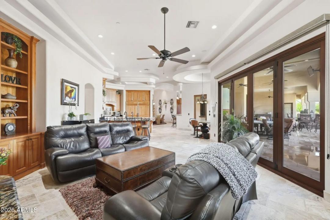 Real Estate Picture 21