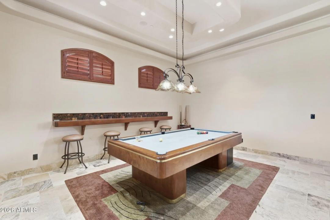 Real Estate Picture 24