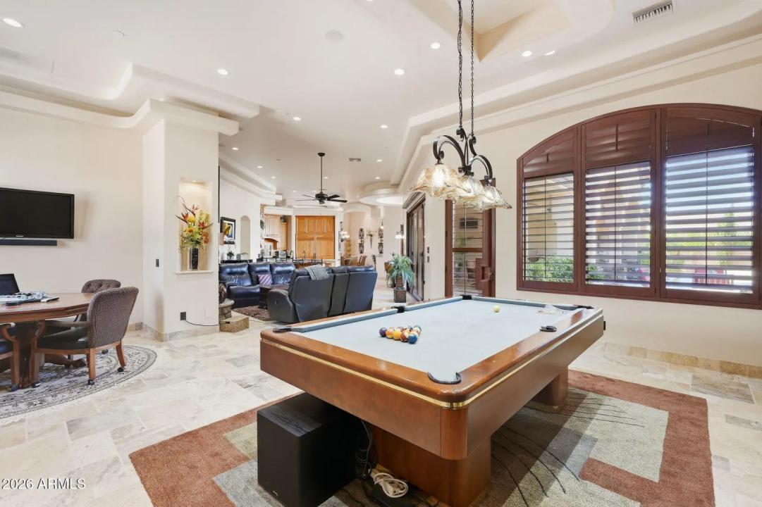 Real Estate Picture 26