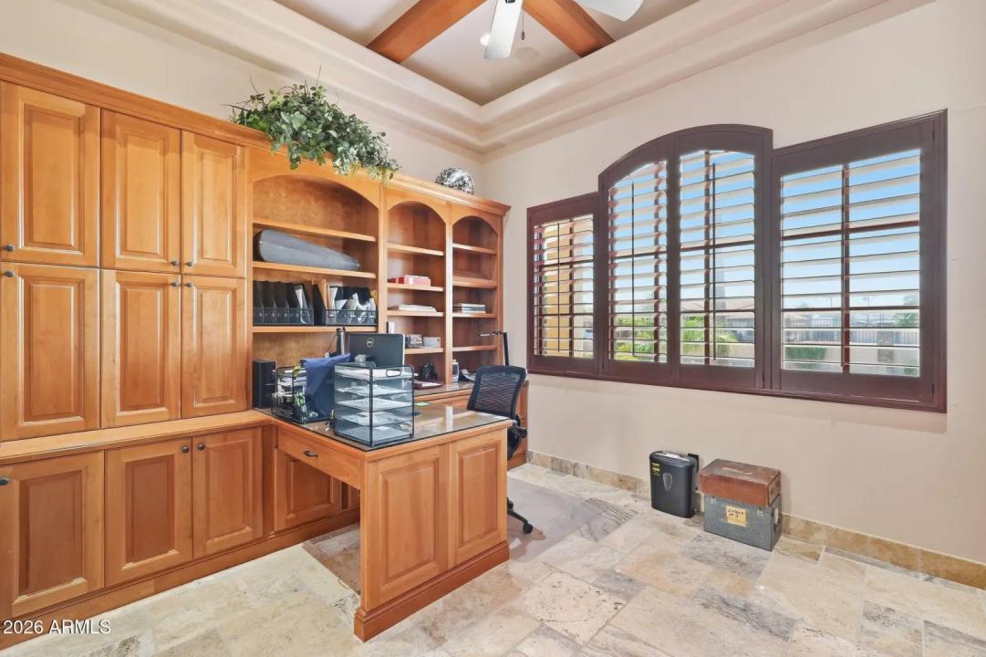 Real Estate Picture 29