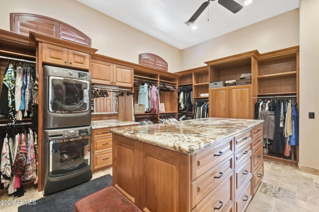 Real Estate Picture 45