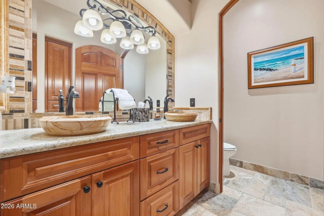 Real Estate Picture 40