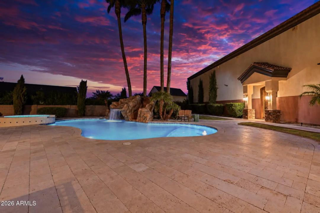 Real Estate Picture 83
