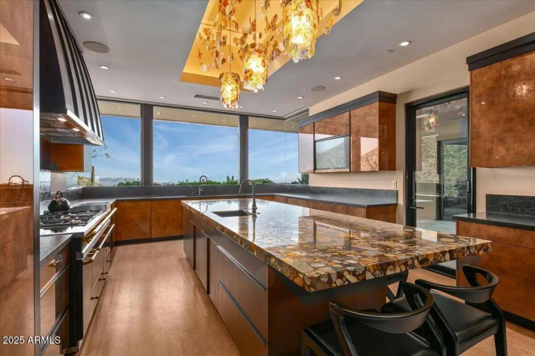 Real Estate Picture 51
