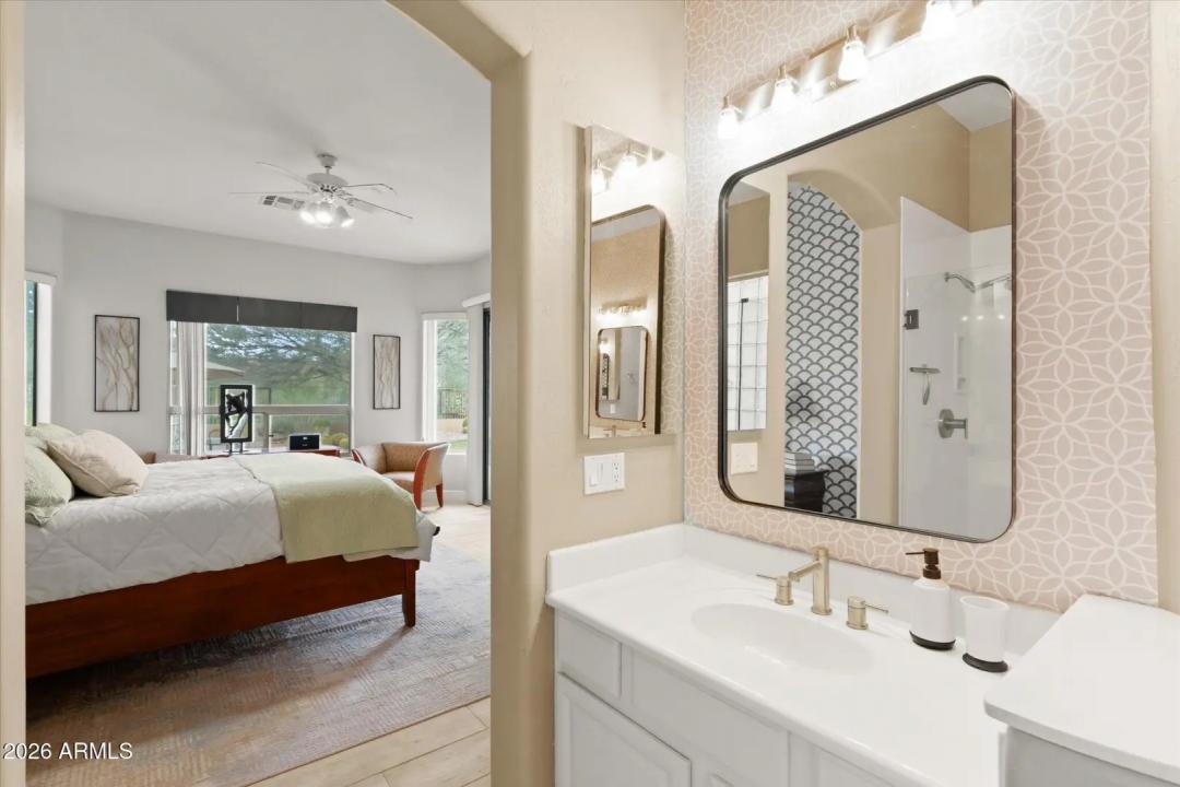 Real Estate Picture 27