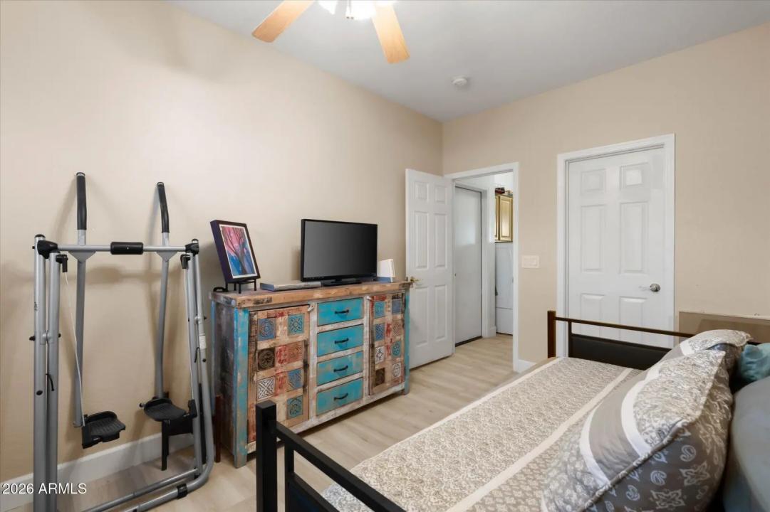 Real Estate Picture 31