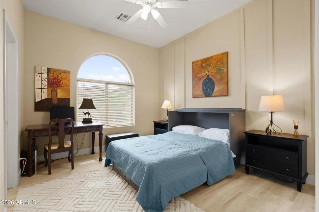Real Estate Picture 36