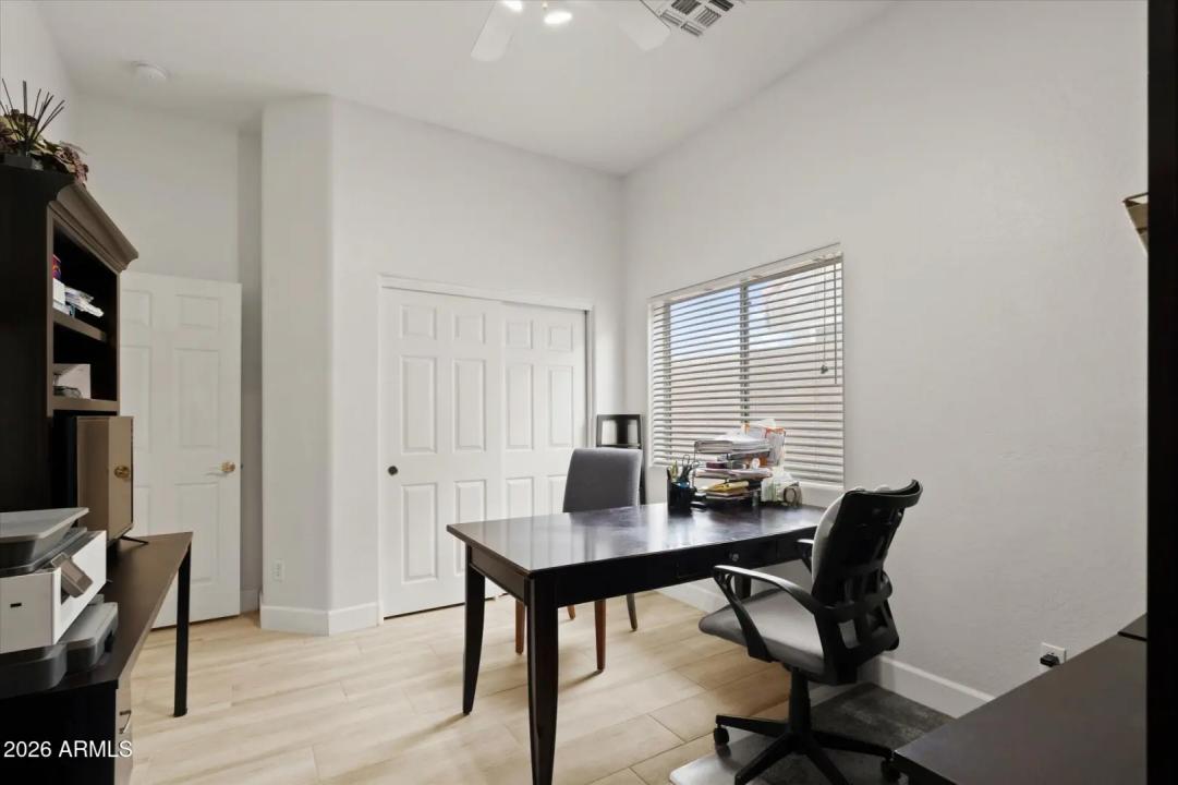 Real Estate Picture 40