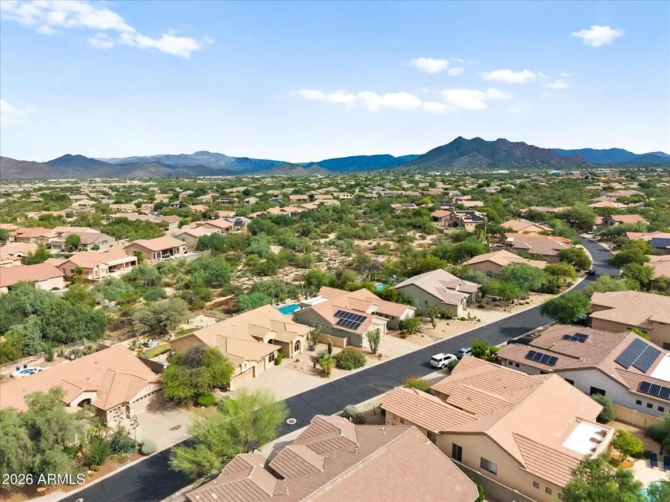 Real Estate Picture 63