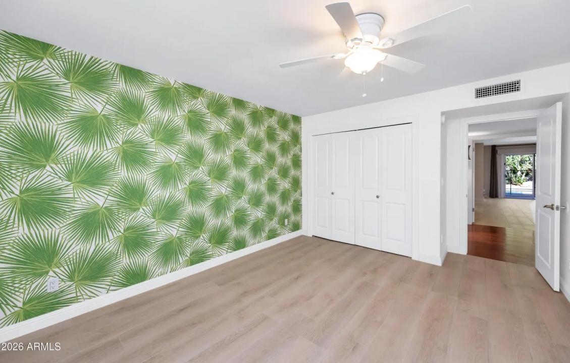 Real Estate Picture 20