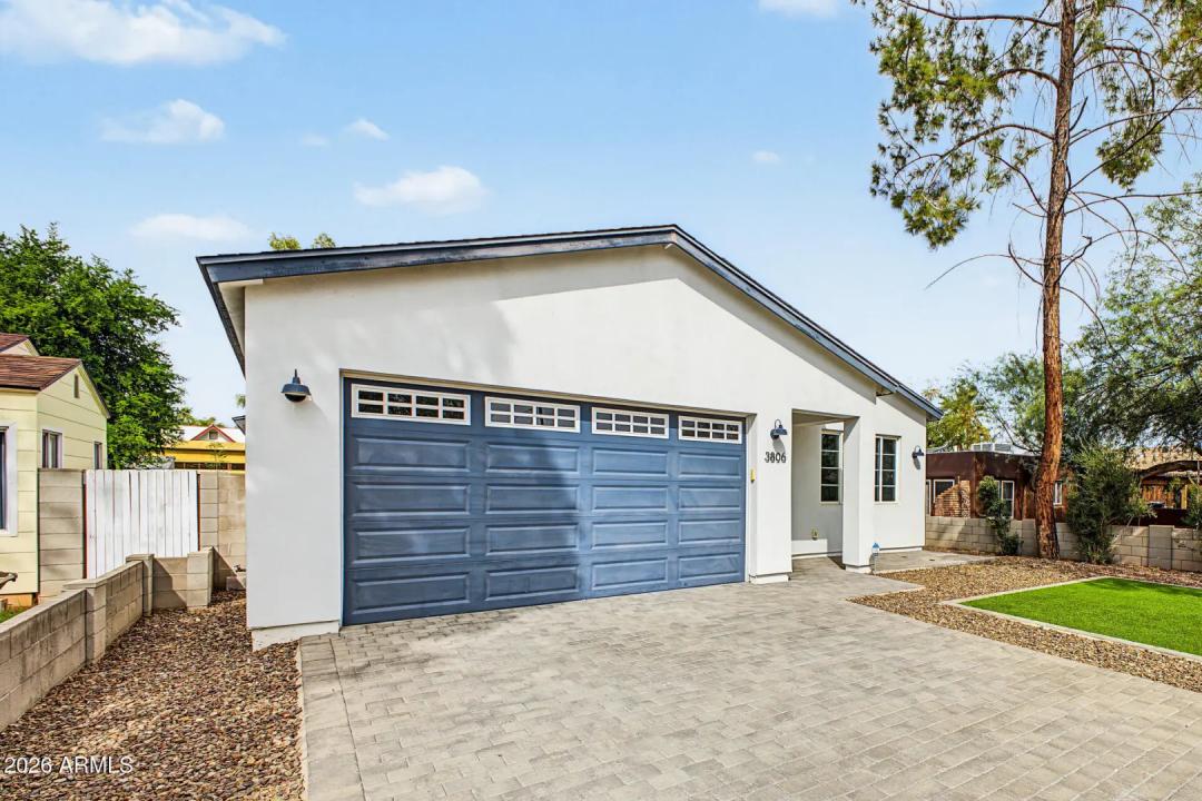 Real Estate Picture 2