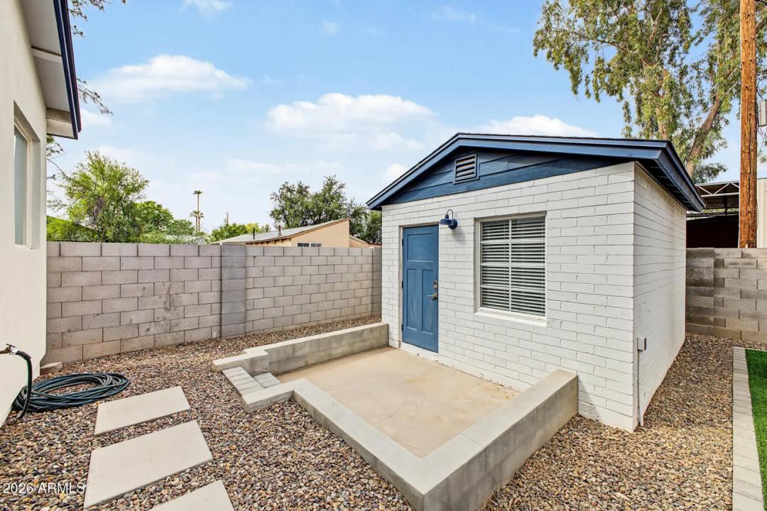 Real Estate Picture 38