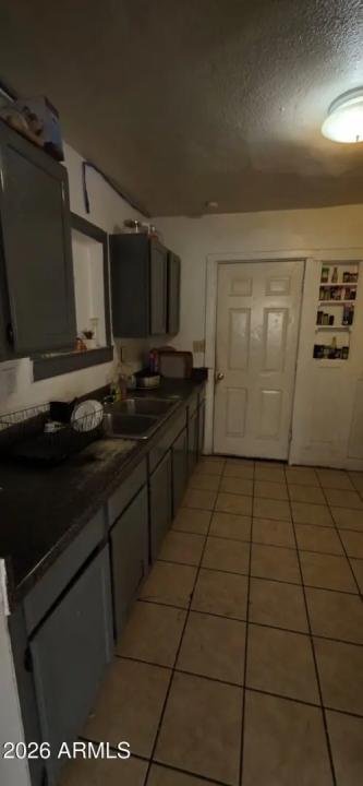 Real Estate Picture 9