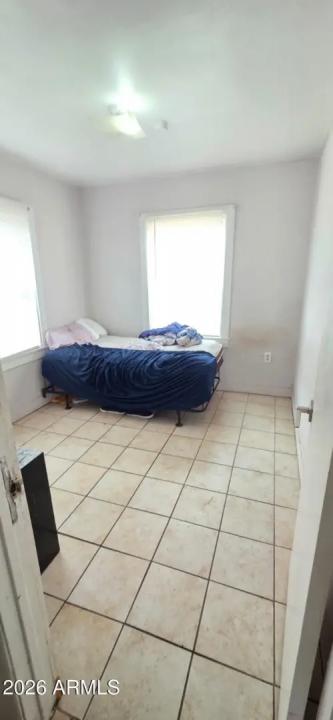 Real Estate Picture 14
