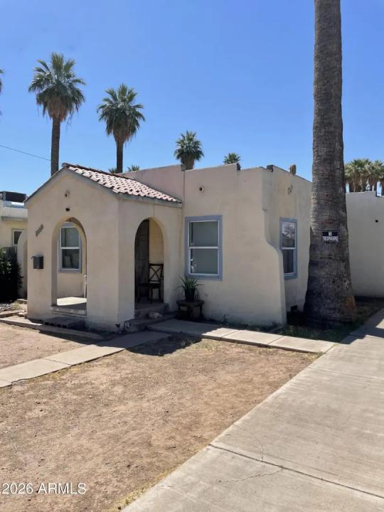 Real Estate Picture 5