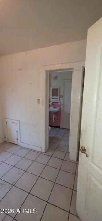 Real Estate Picture 10