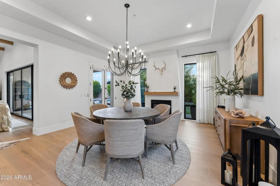 Real Estate Picture 15