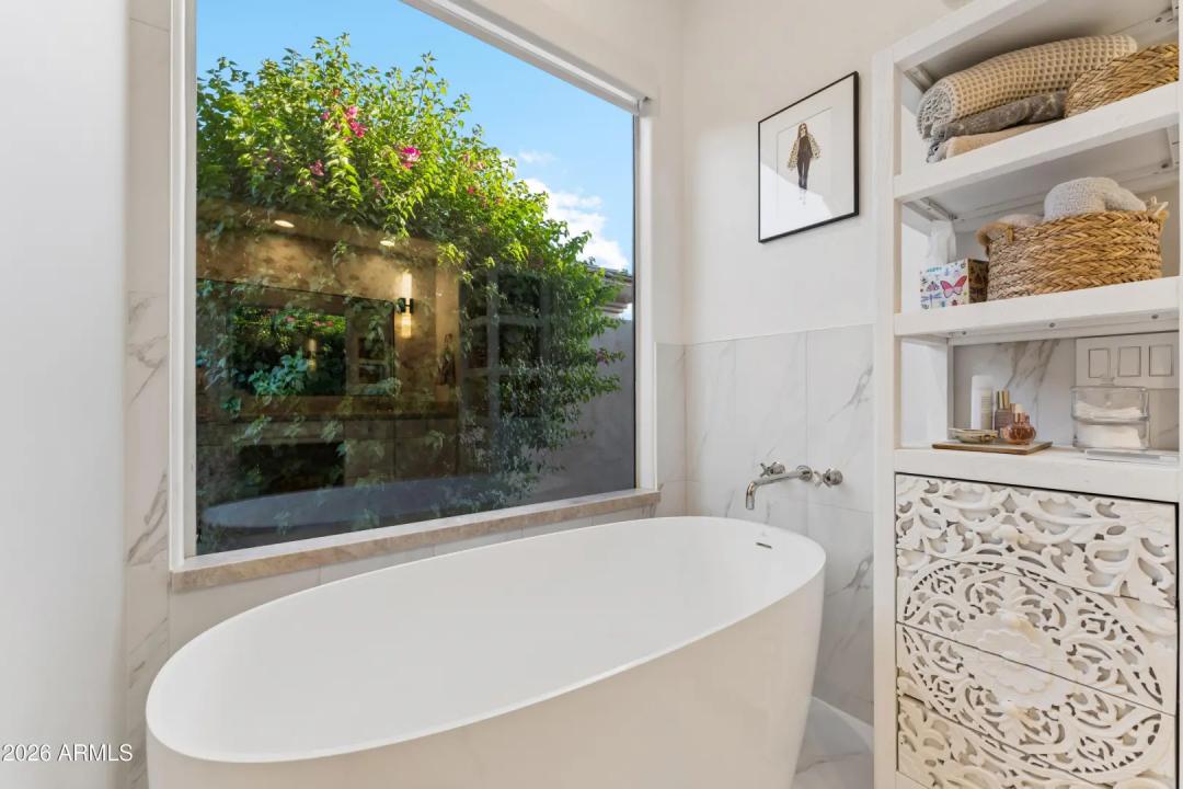 Real Estate Picture 29