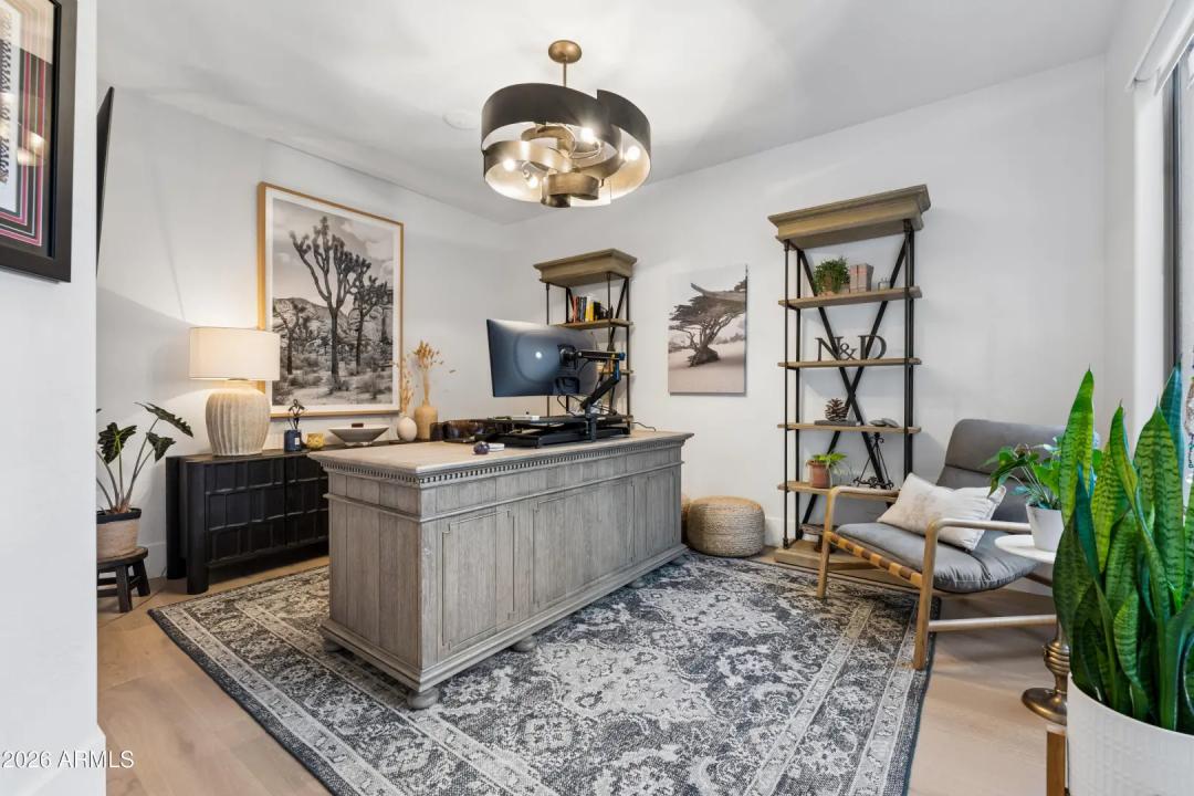 Real Estate Picture 36