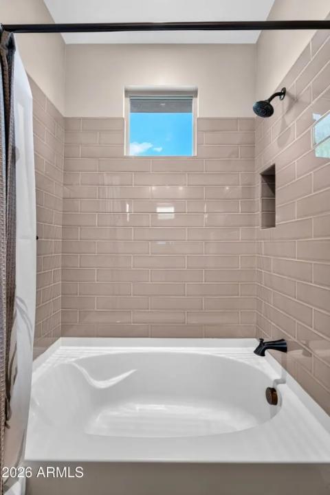 Real Estate Picture 20