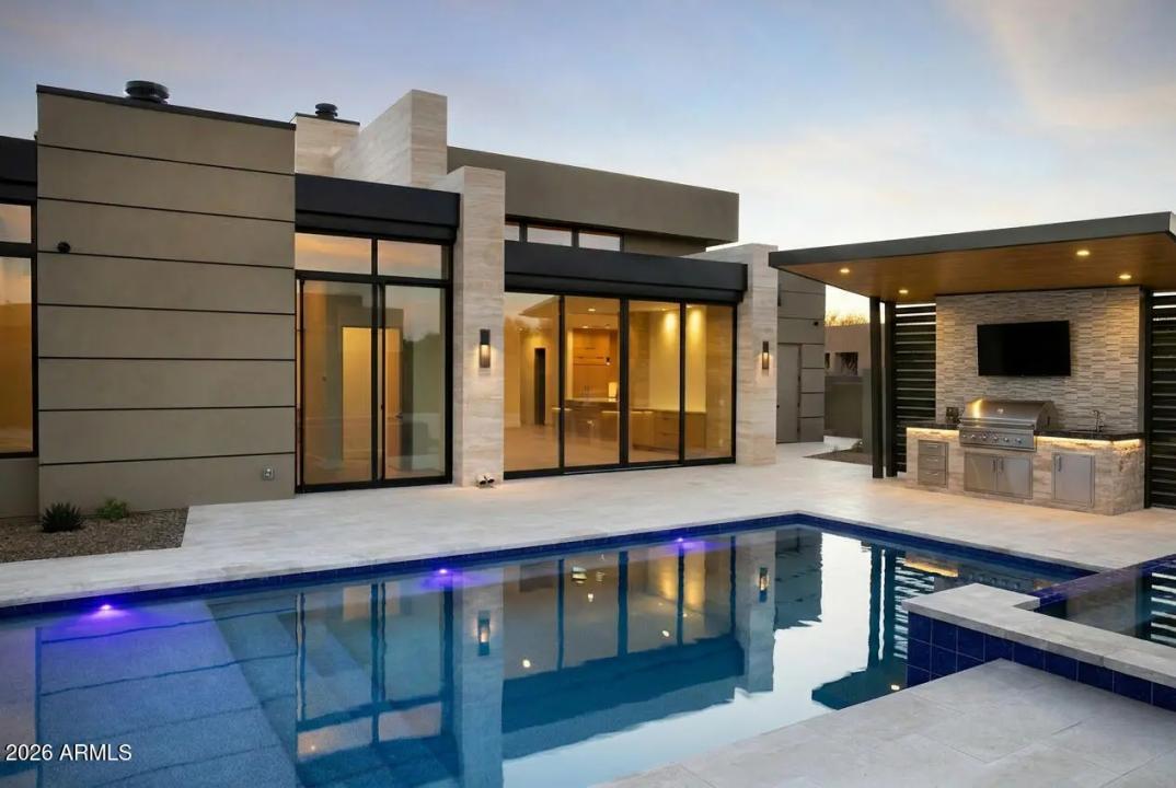 Real Estate Picture 29