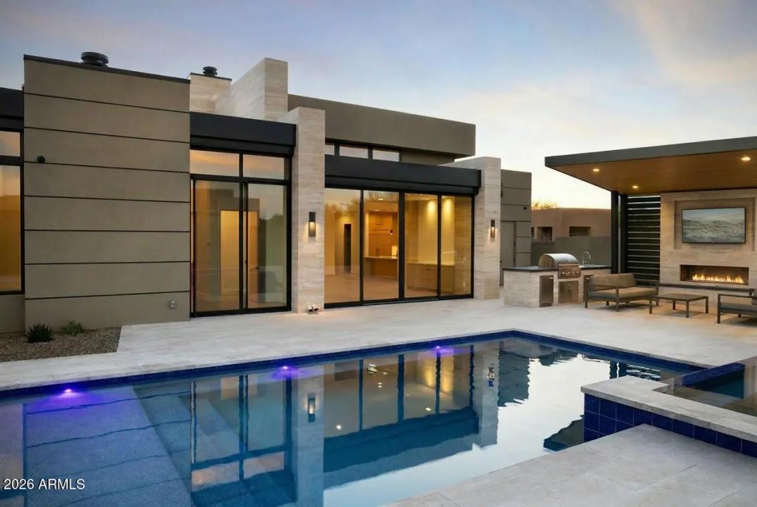 Real Estate Picture 30