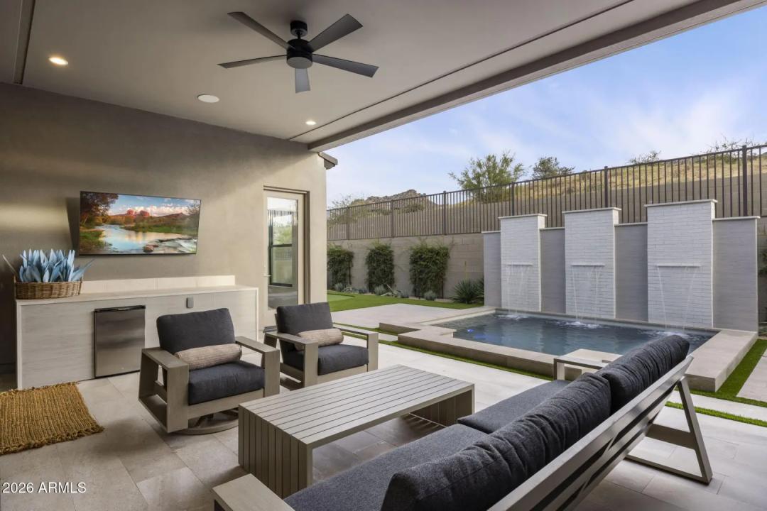 Real Estate Picture 38